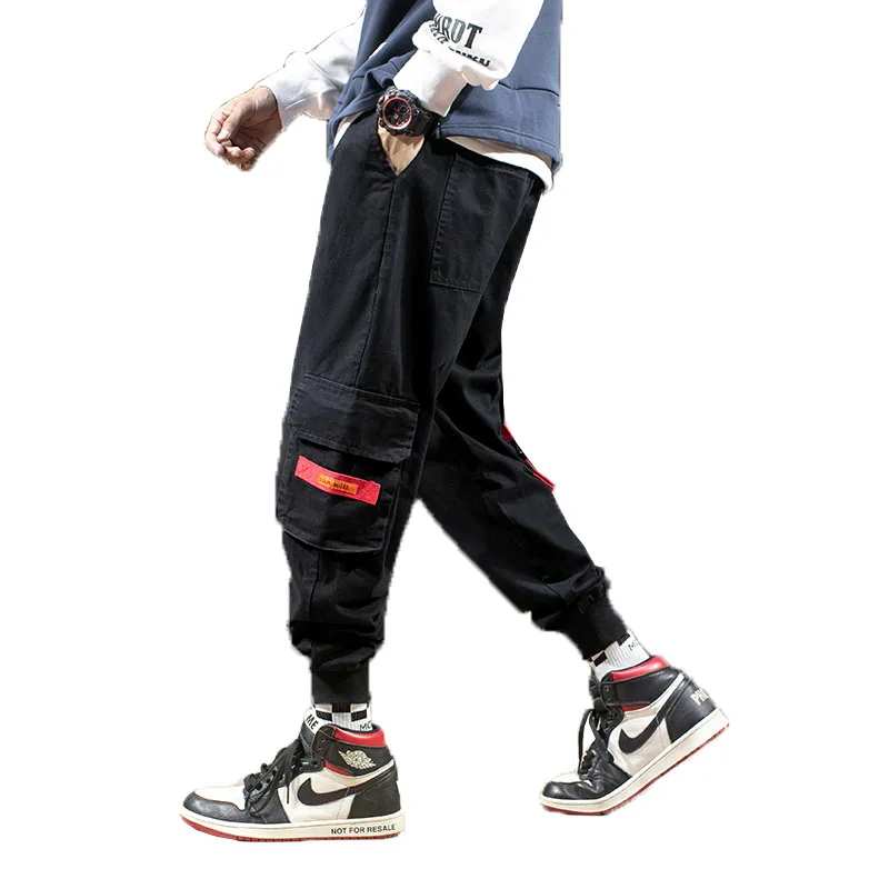 trousers with big pockets