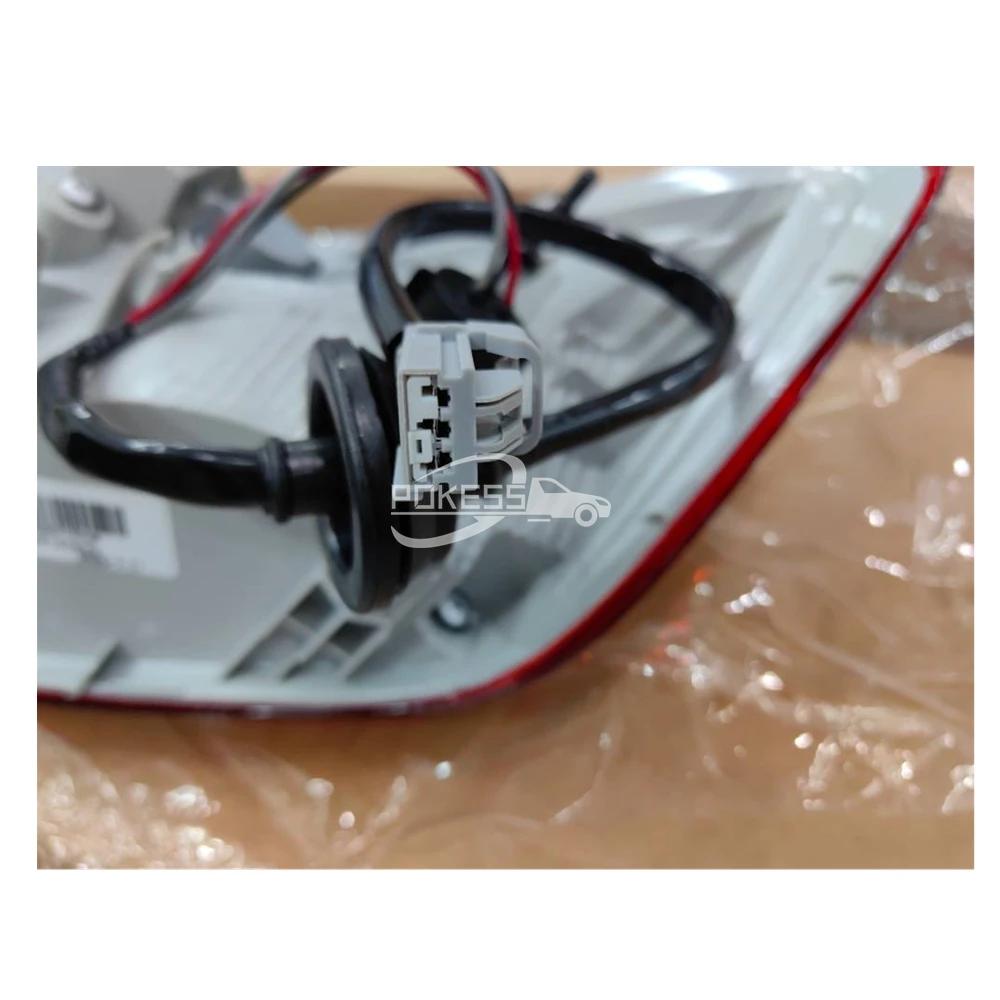 84078120 23374907 84070682 GM2804124 Taillight L f — 4