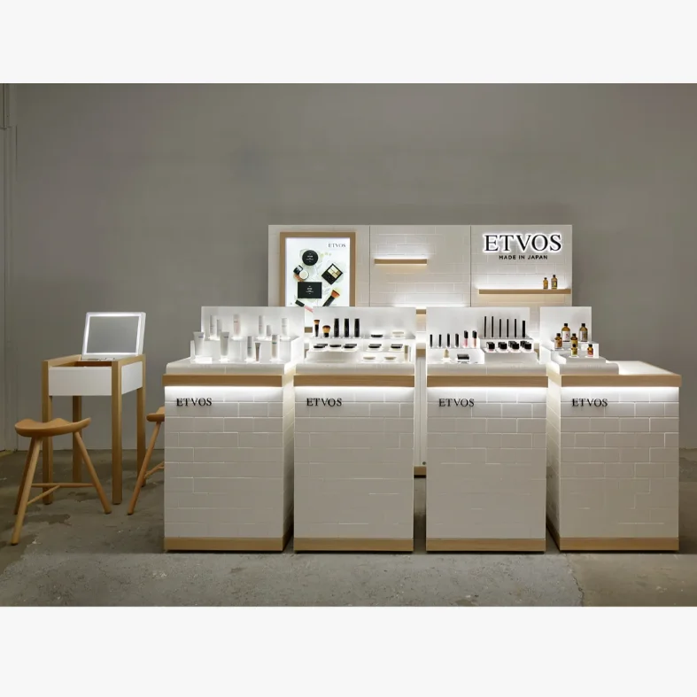 Customized Light Luxury Cosmetics Display Beauty Salon Display