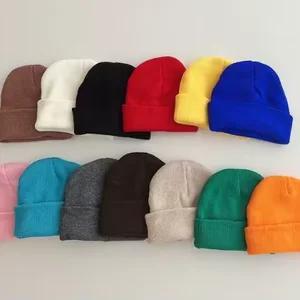Ready to Ship Children's Knitted Beanie Autumn Winter Warm Fashion Solid Color Hooded Cap Spring Many Colors Boys Girls Beanie