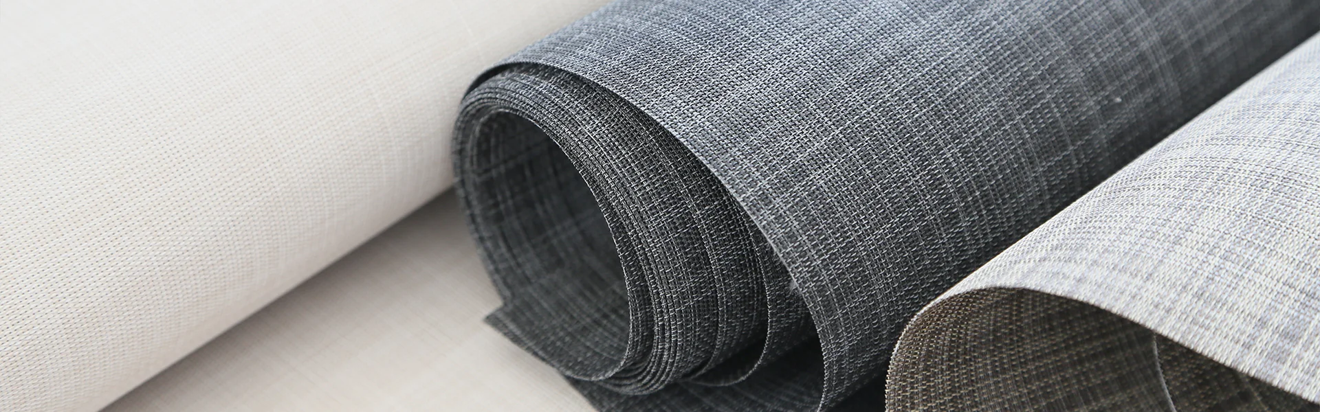 310GSM 3M Width Customizable Color Plain Blackout Roller Blind Fabric for Office or Home Sunshade