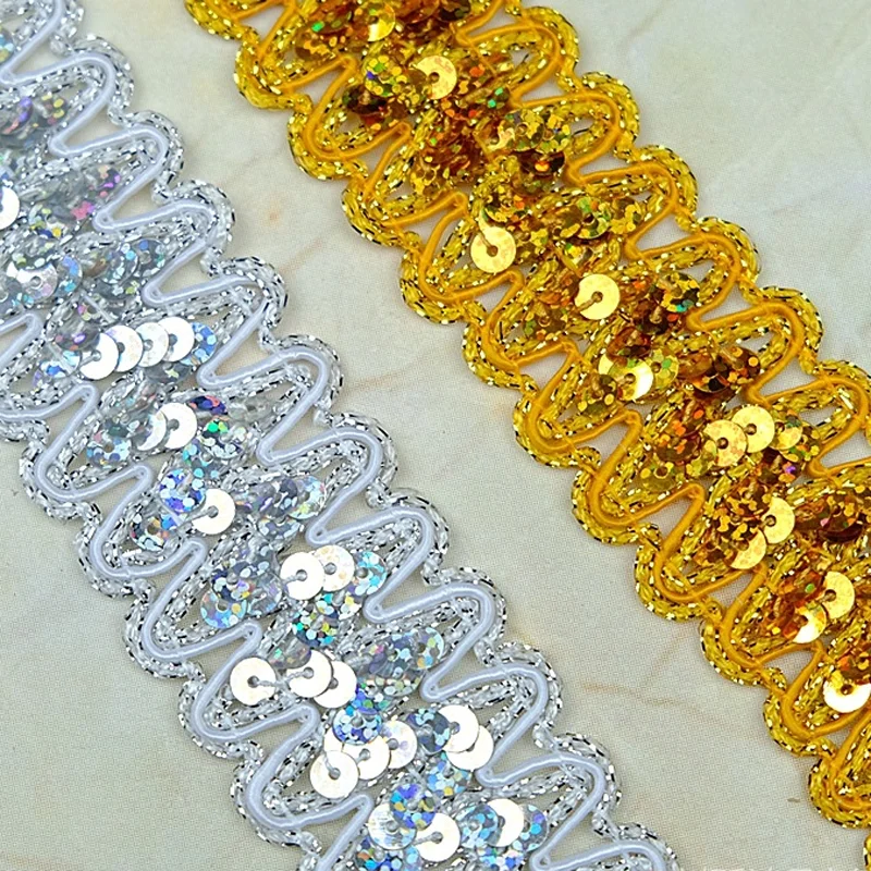 GORGECRAFT 20mm Largo Rick Rack Trim 10 Yard Bianco Onda Piegatura Frange Trim Nastro Intrecciato Tessuto per Cucito Fai Da Te Artigianato Abiti Da Sposa Costumi Abbellimento Decorazione
