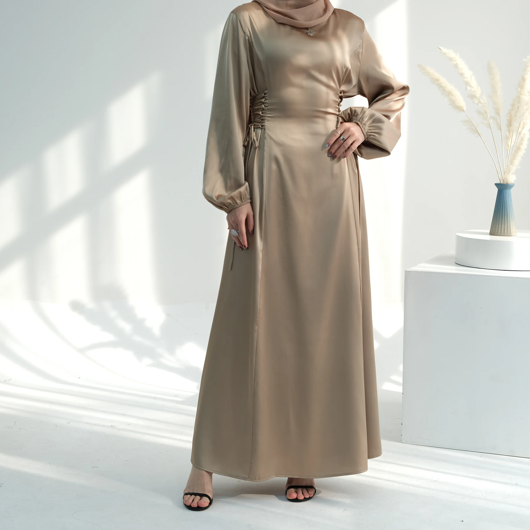 Shop Our Collection of Traditional Muslim Clothing for Women Shop Our Collection of Traditional Muslim Clothing for Women