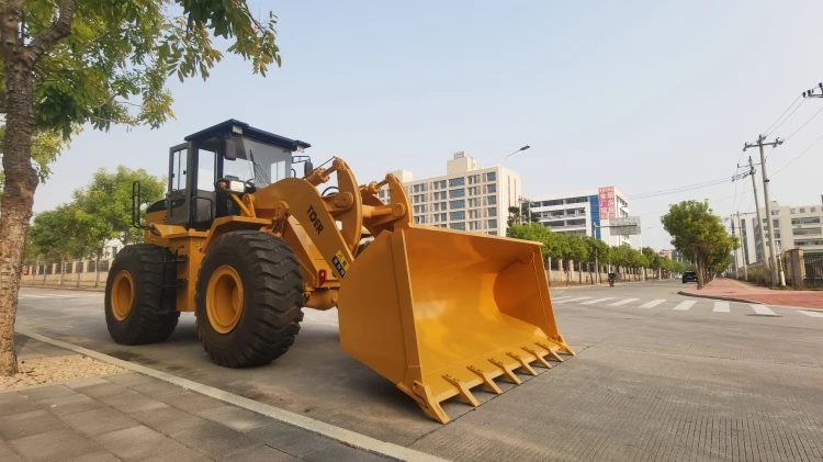 5 Ton 955 Used Wheel Loaders 3 Ton Wheel Loader For Fertilizer Plant