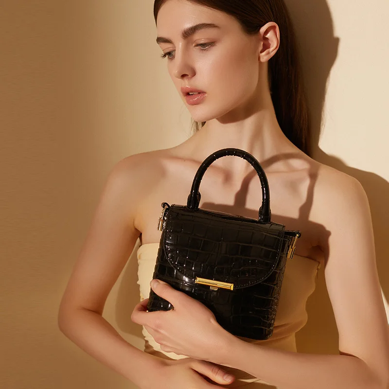 Customize Design Wholesale High Quality Crocodile Pattern Leather Crossbody Shoulder Cow Leather Bag for Women’s Shoulder Bags
