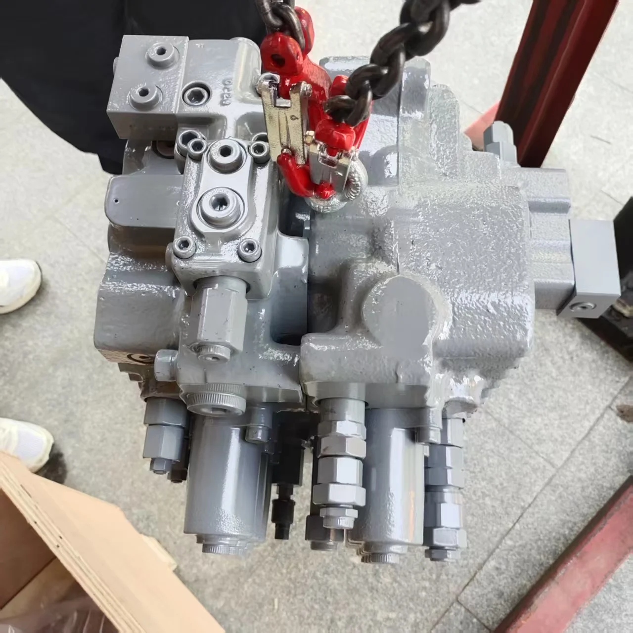 EC210B EC240B UX28 14532821 Remanufactured Control Valve