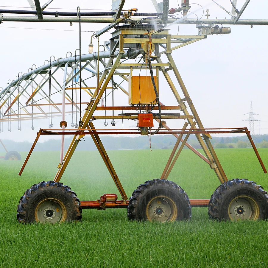 Low Cost Agricultural Machine for Center Pivot Irrigation Wheel Included IoT Control System Pump Motor Core Components System