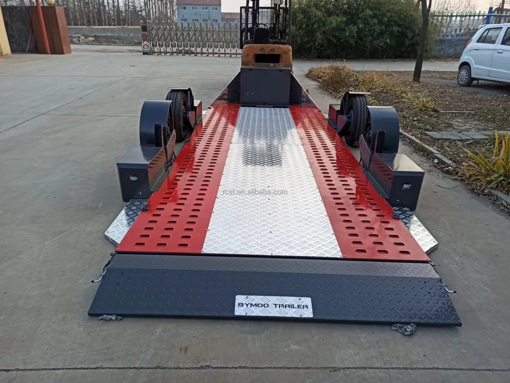 New Design 3000 Kg Tandem Axle Hydraulic Lift Car Carrier Equipment