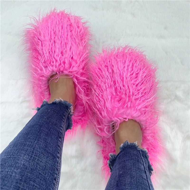 New Flat Plush Mongolia Fur Slides Indoor Bedroom House Women Plush Fluffy Shoes Luxury and comfort Fluffy slippers