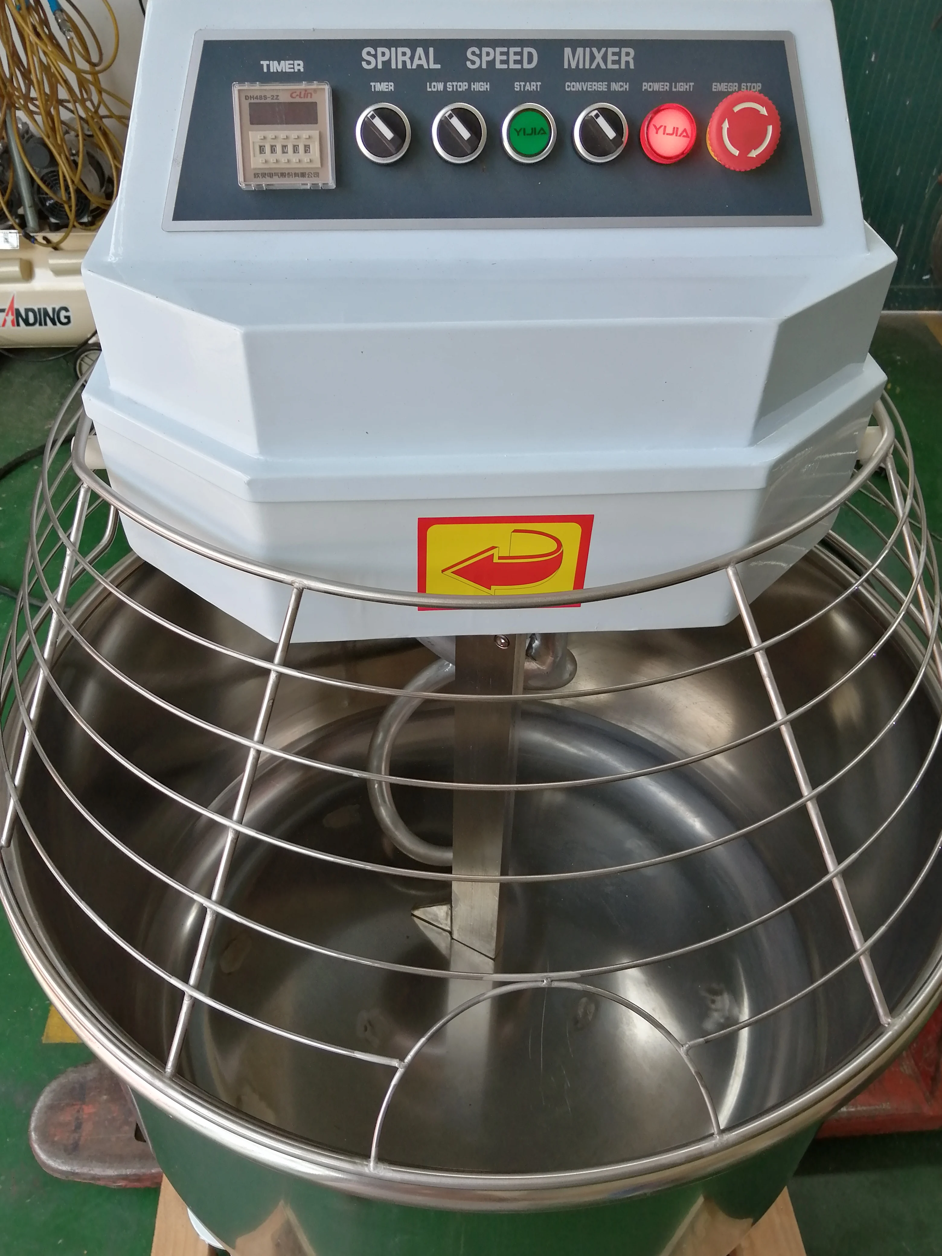 Commercial Bakery Heavy Duty Bread Dough Kneading Mixer Flour Dough Kneading Machine Dough Mixer