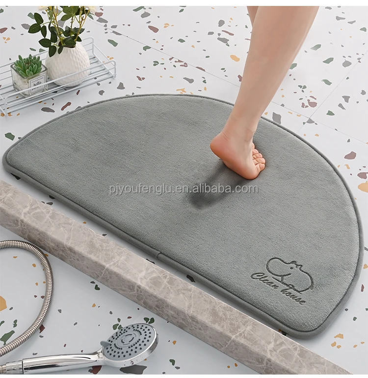 Top Luxury  Quick Dry 38D Slow Rebound Memory Foam Coral Fleece Thickened 2.5cm SBR Bottom Laser Logo Custom Bath Mat manufacture