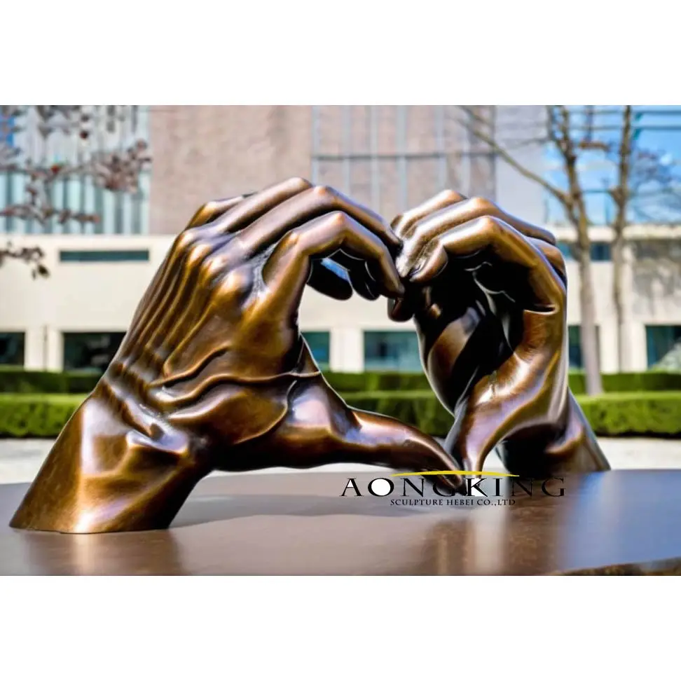 金属製抽象人間フィギュア ブロンズ