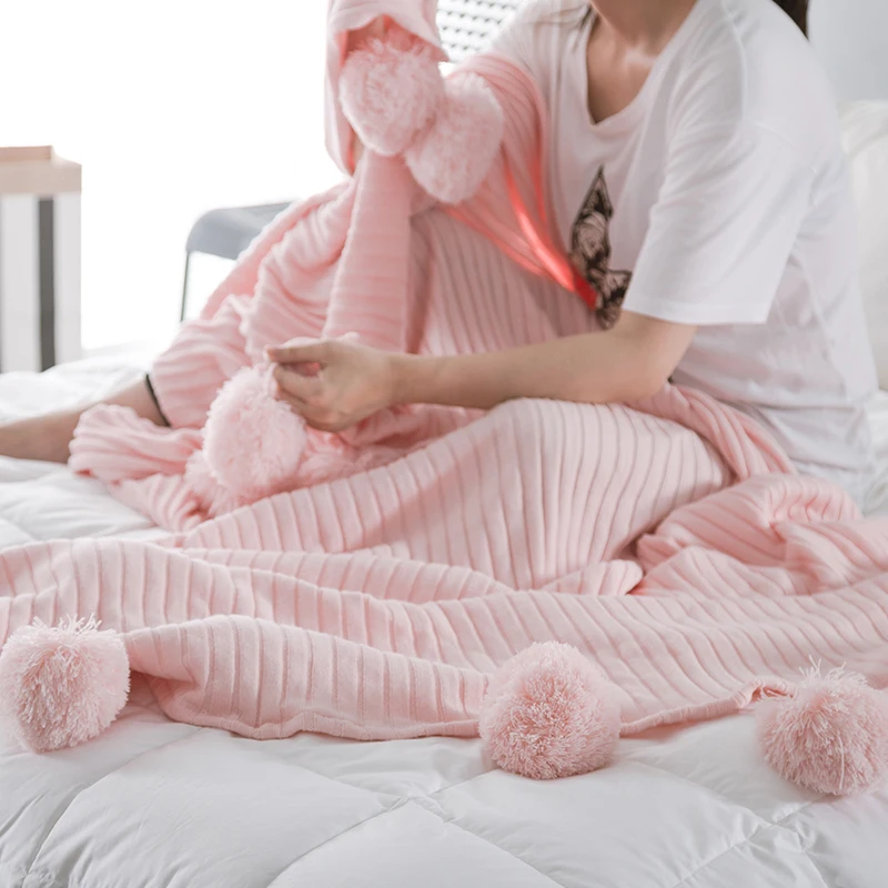 100% cotton decorative ball  living room sofas swadloon plush knitted throw blanket DQT details