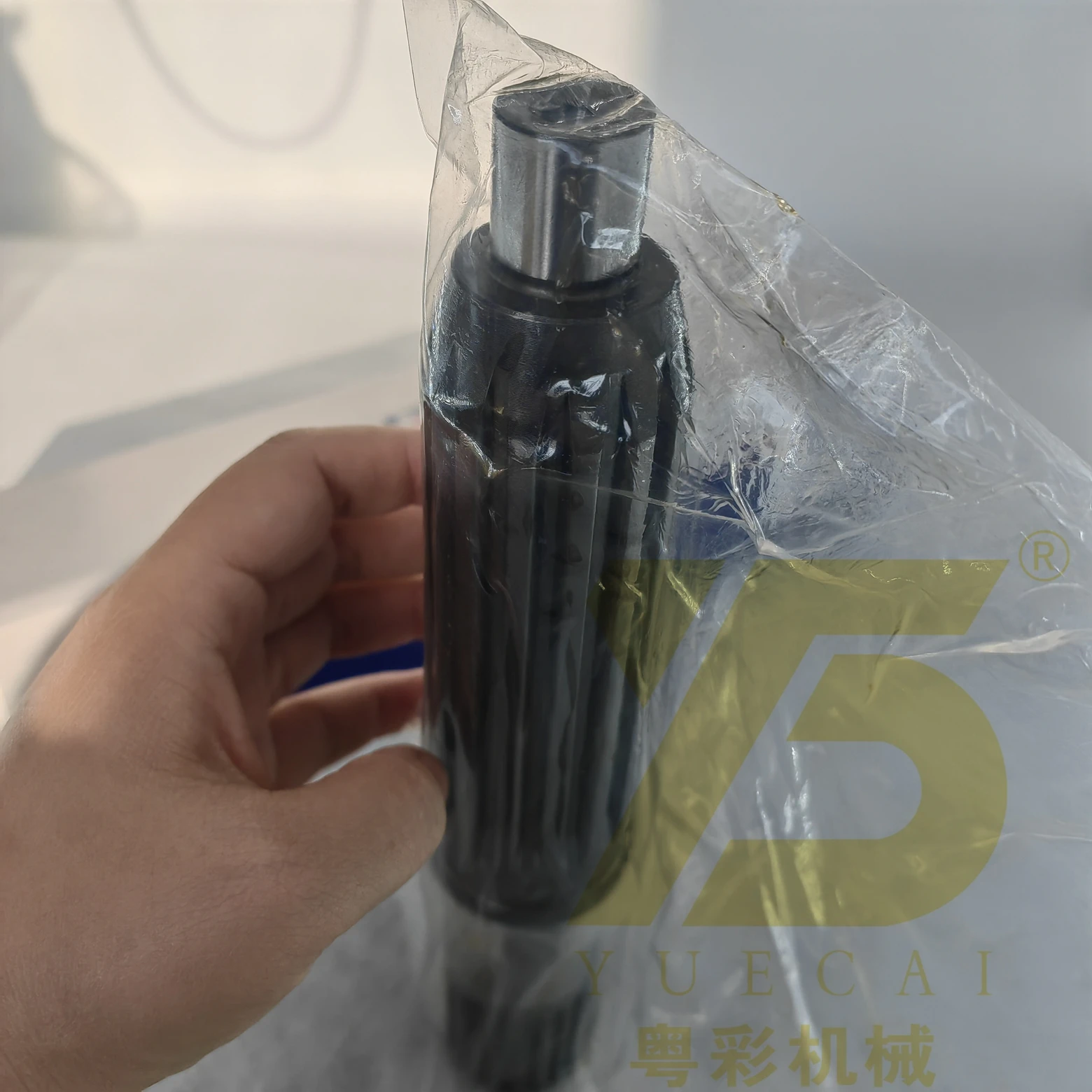 YUE CAI  for EC210C EC460 EC200B EC480D Shaft 14528929 14529774 14621702 14632840 VOE14529774