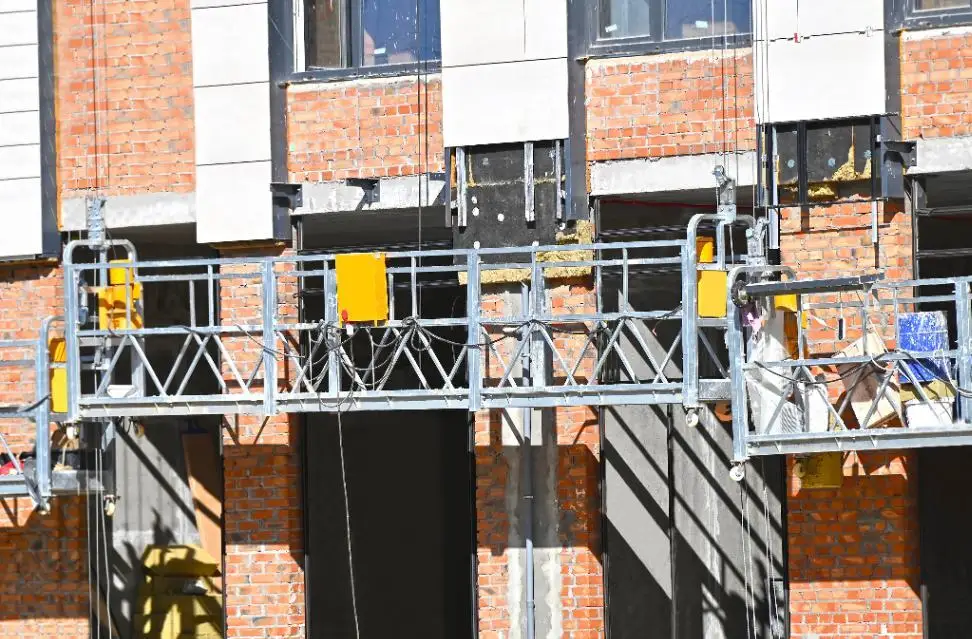 product china customized construction suspended working platform electric scaffolding zlp630 suspended platform-3
