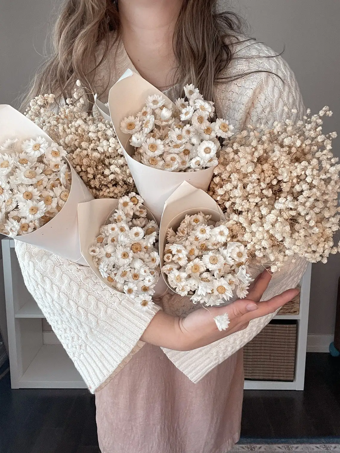 Dried White Daisies / Dried Rodanthe Natural / Rustic Home Decor / Rustic  Wedding Decoration