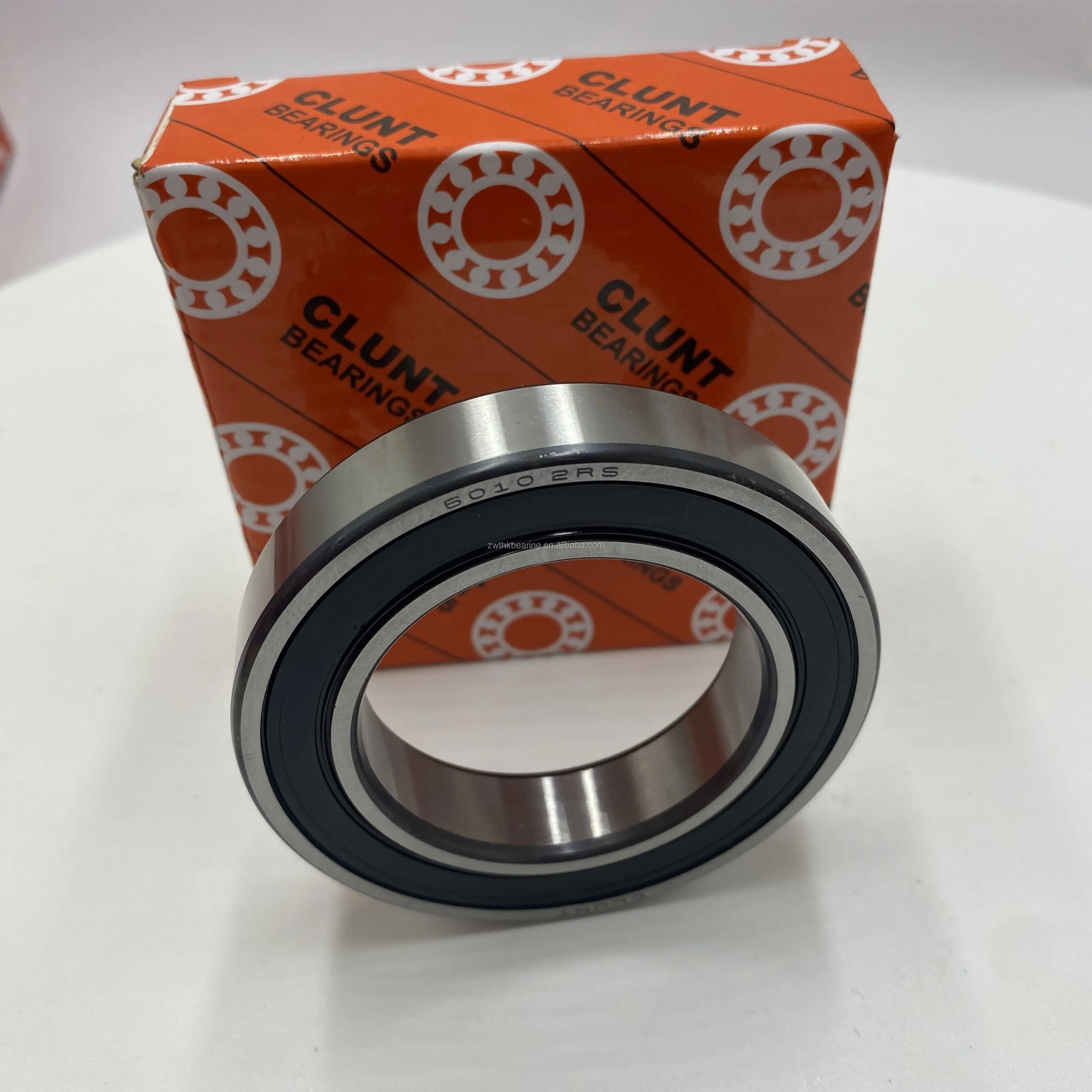 Japan High Speed 6202 6202-2Z Bearing 15*35*11mm Bearing 6202-2RS