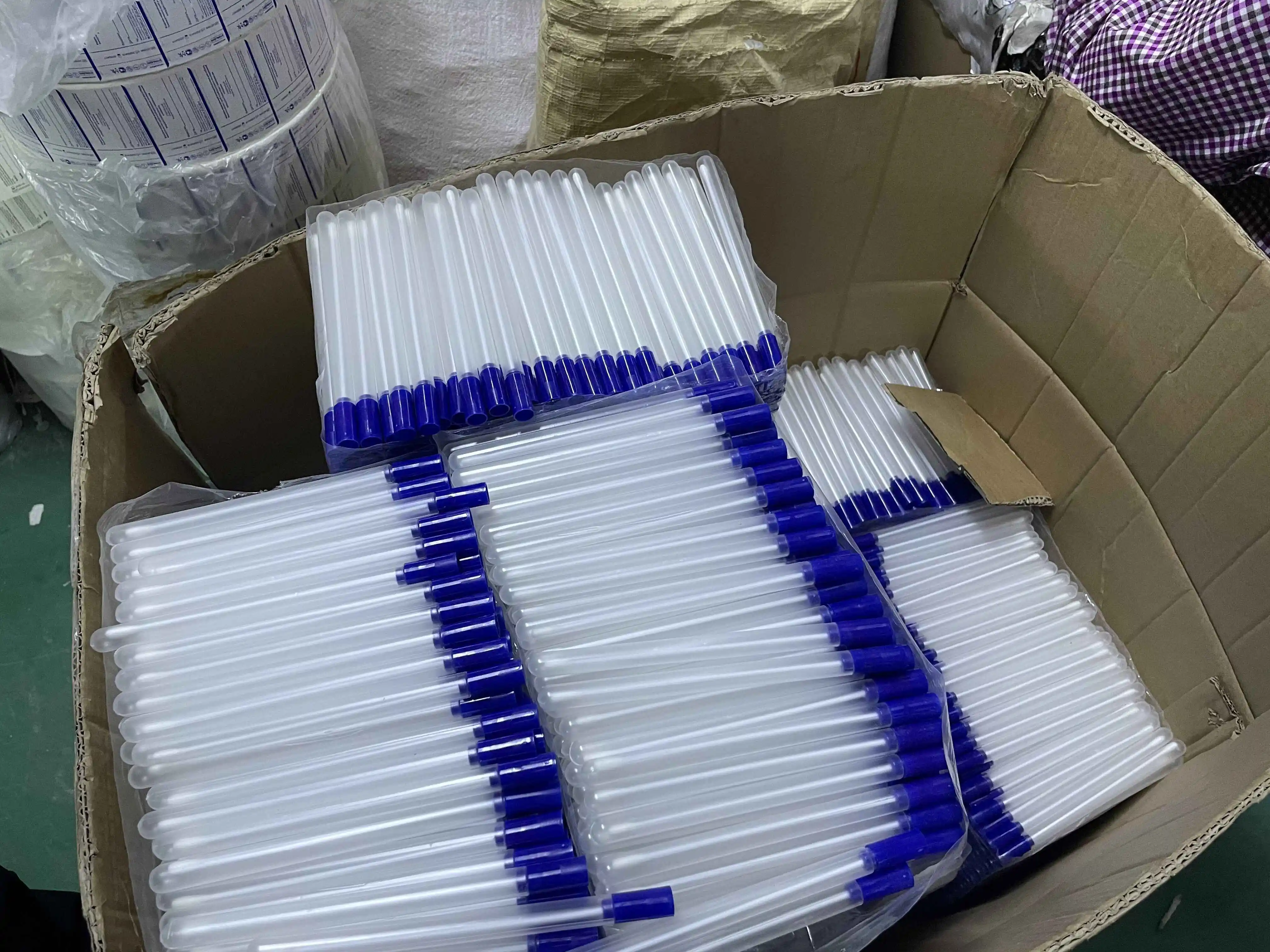 Medical Transport Sampling Swab Stick Sterile Disposable Specimen Collection Swabs With PP Tube manufacture