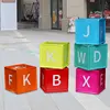 Y018