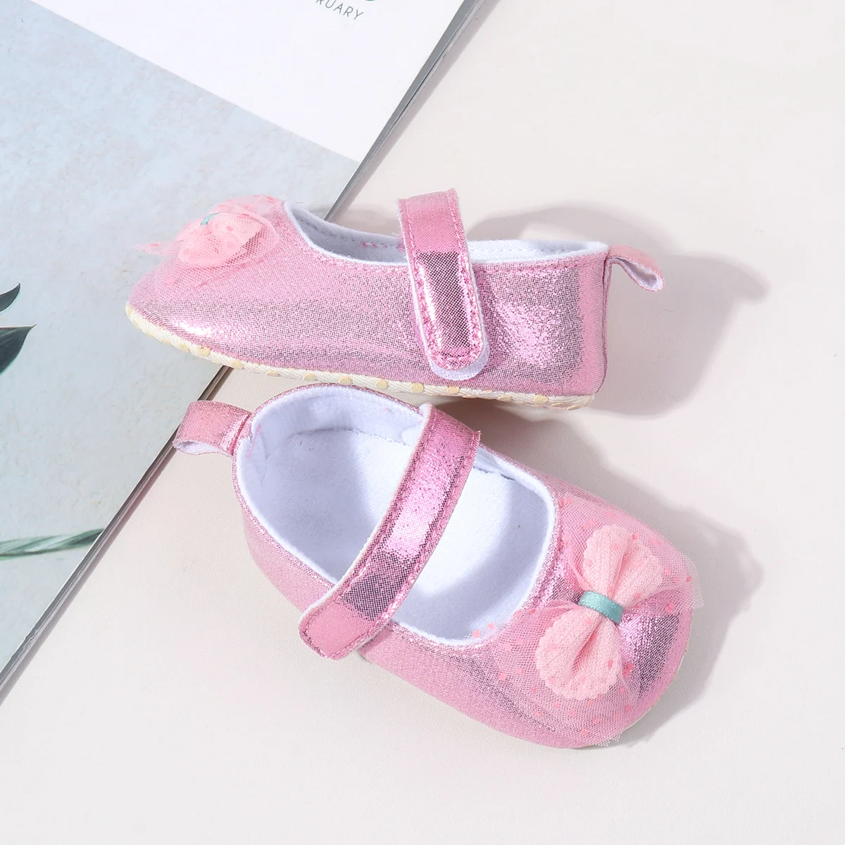 Hot Selling Bling Design Soft Sole Cheap Baby Girl Shoes Newborn Infant Shoes for Girls supplier