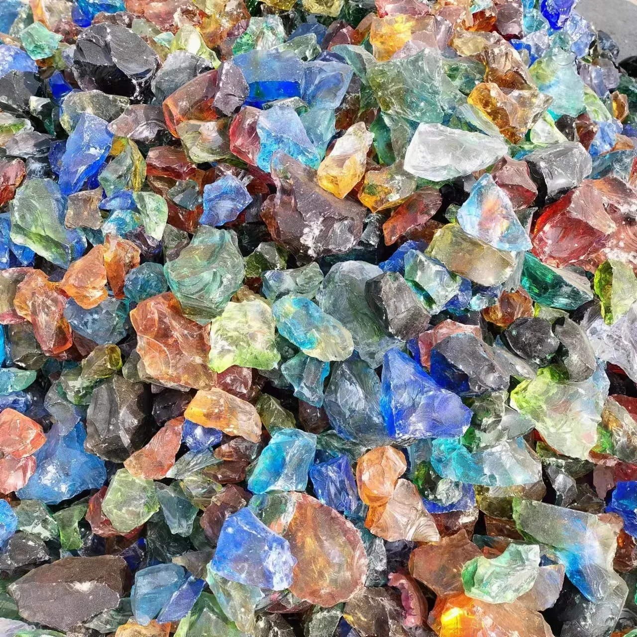 Ocean Blue Landscape Building Colored Glass Chunk Rocks Stone Factory Customized for Decoration Solid Structure for Sale