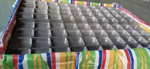OEM ODM China Direct Sale High Open Area SUS304 Instant Noodle Fryer Retainer for Instant Noodle Machine Production Line 6