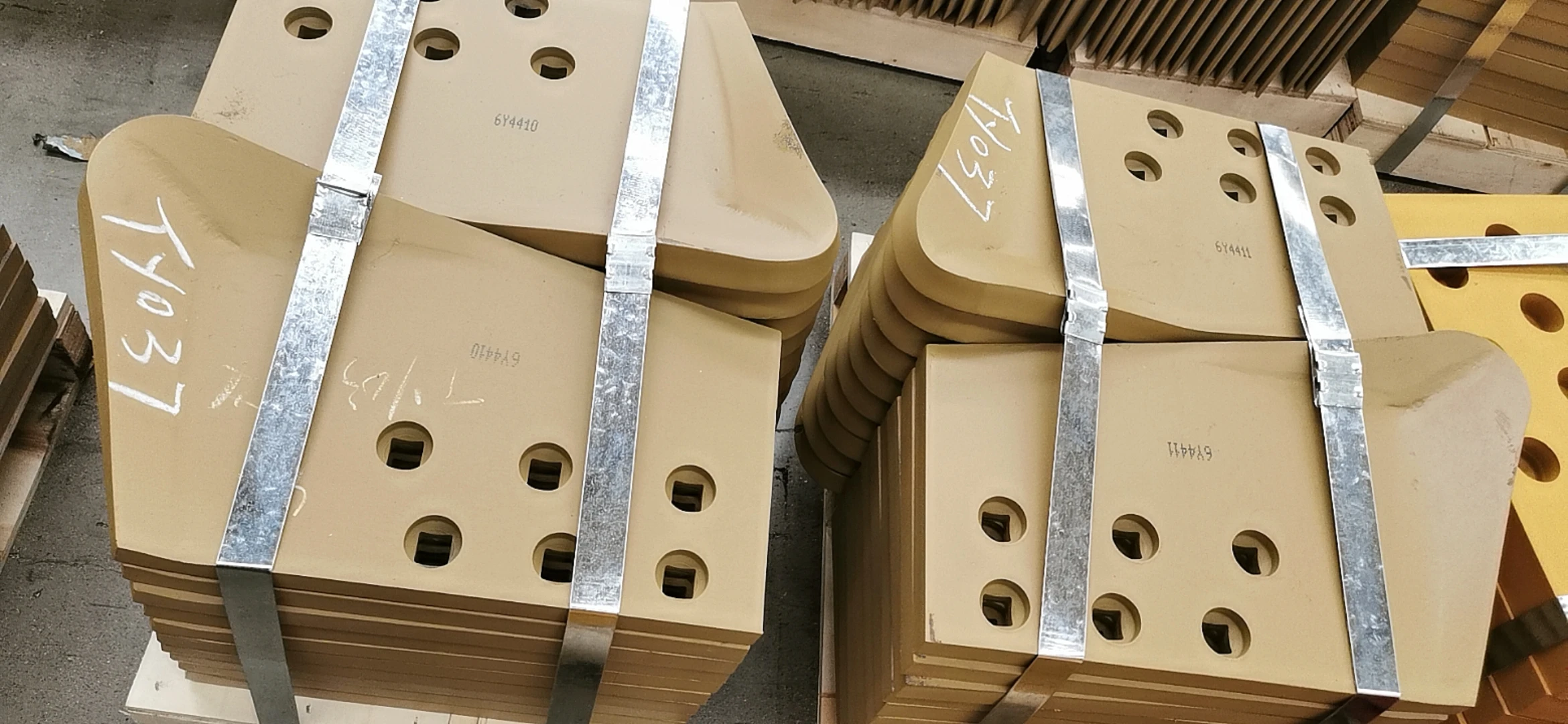526-8012 End Bits - High Quality Bulldozer Spare Parts