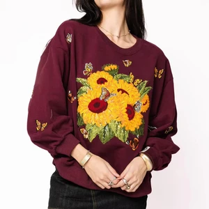 LYG Wholesale Custom New Design Sunflower butterfly Sequin Pattern Embroidery  Sweatshirt Crewneck Cotton Fashion Sweatshirt