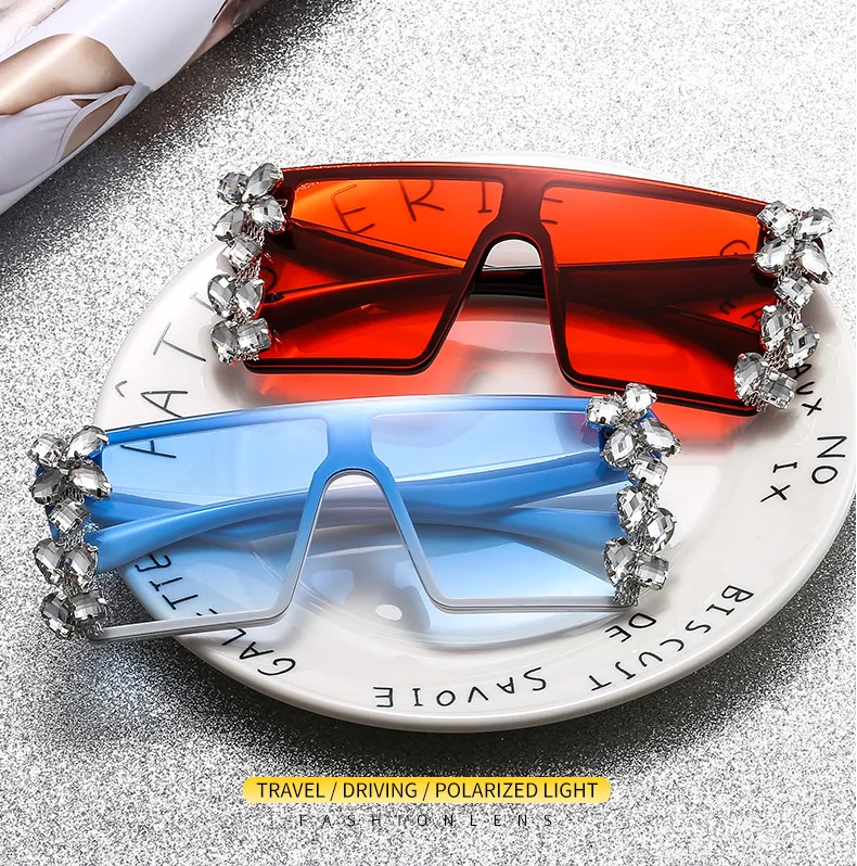 Gafas De Sol Cuadradas Con Diamantes De Imitación Para Mujer,Lentes De Sol  De Gran Tamaño Con Montura Grande - Buy Gafas De Sol De Moda Más Nuevo 2021  Gafas De Sol,Lentes De