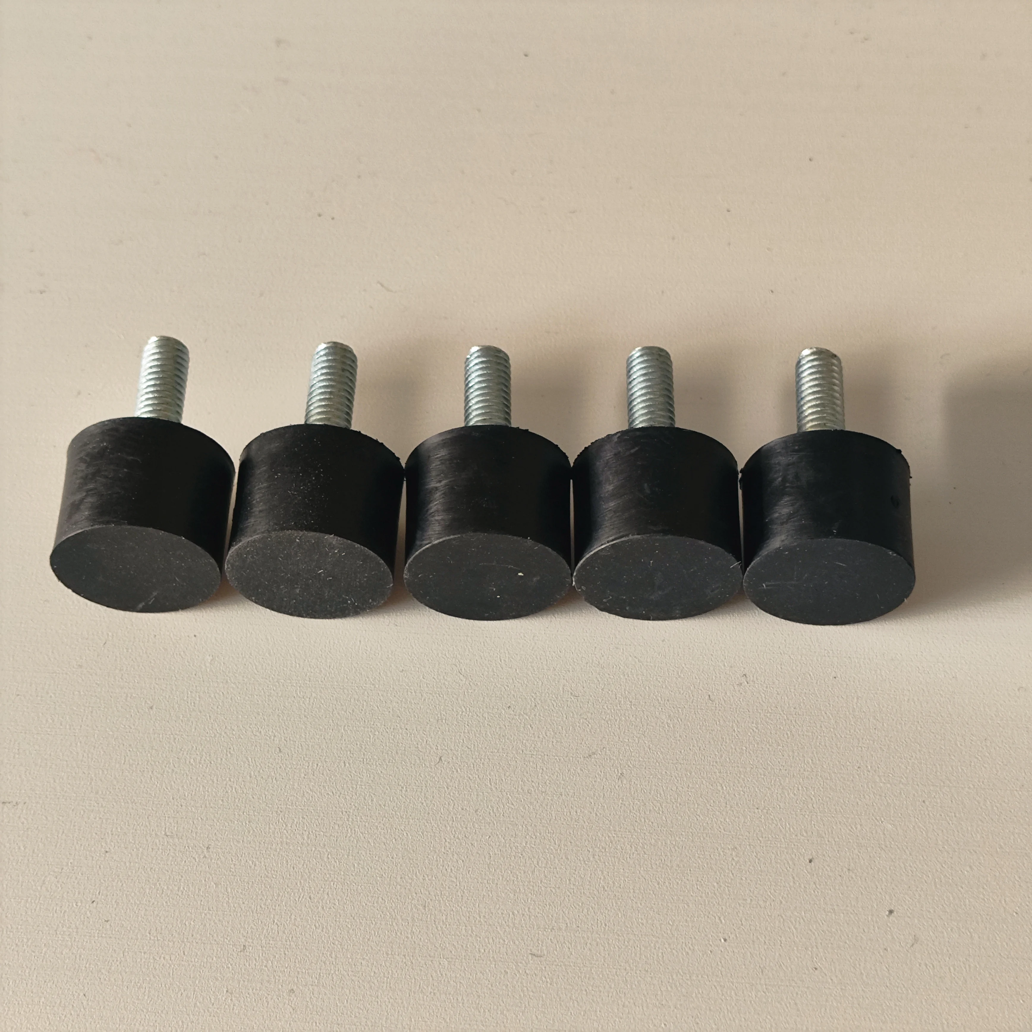 Customized Sizes Rubber Anti Vibration Rubber Isolator Rubber Anti Vibration Mount Manufacturers