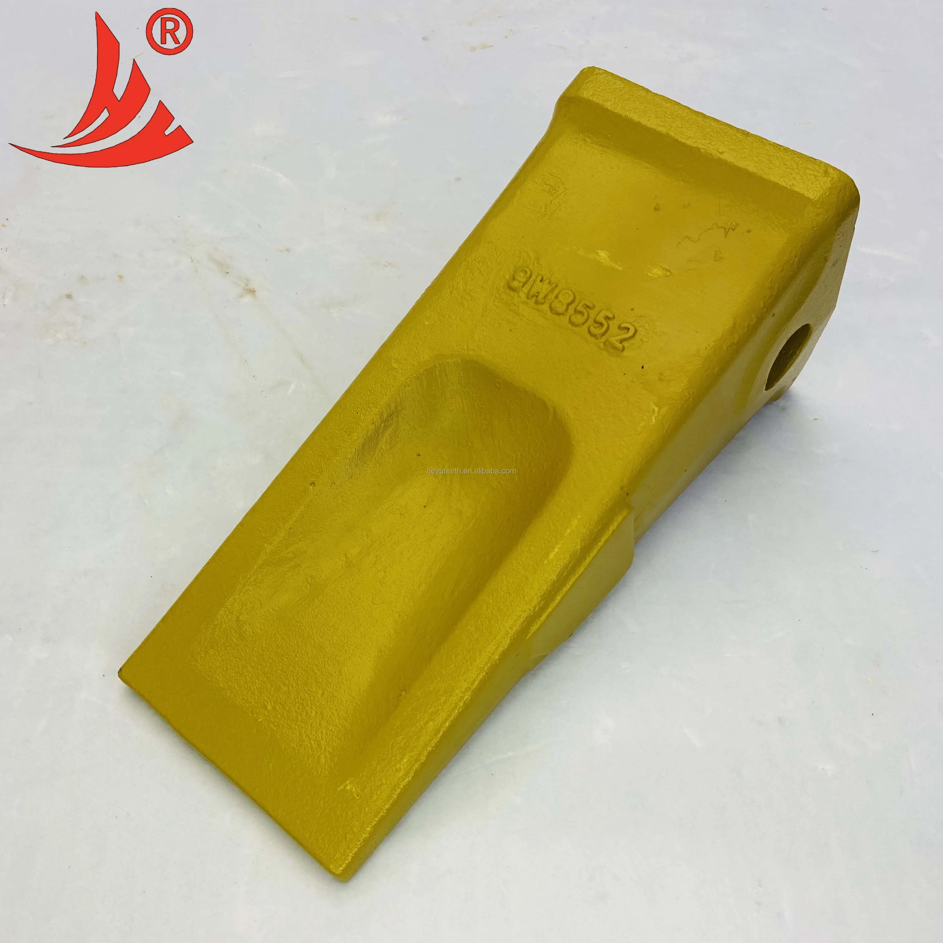 S-HY 1U3552RE Fish Style J550 Rock Chisel Bucket Tooth 9W8552RC