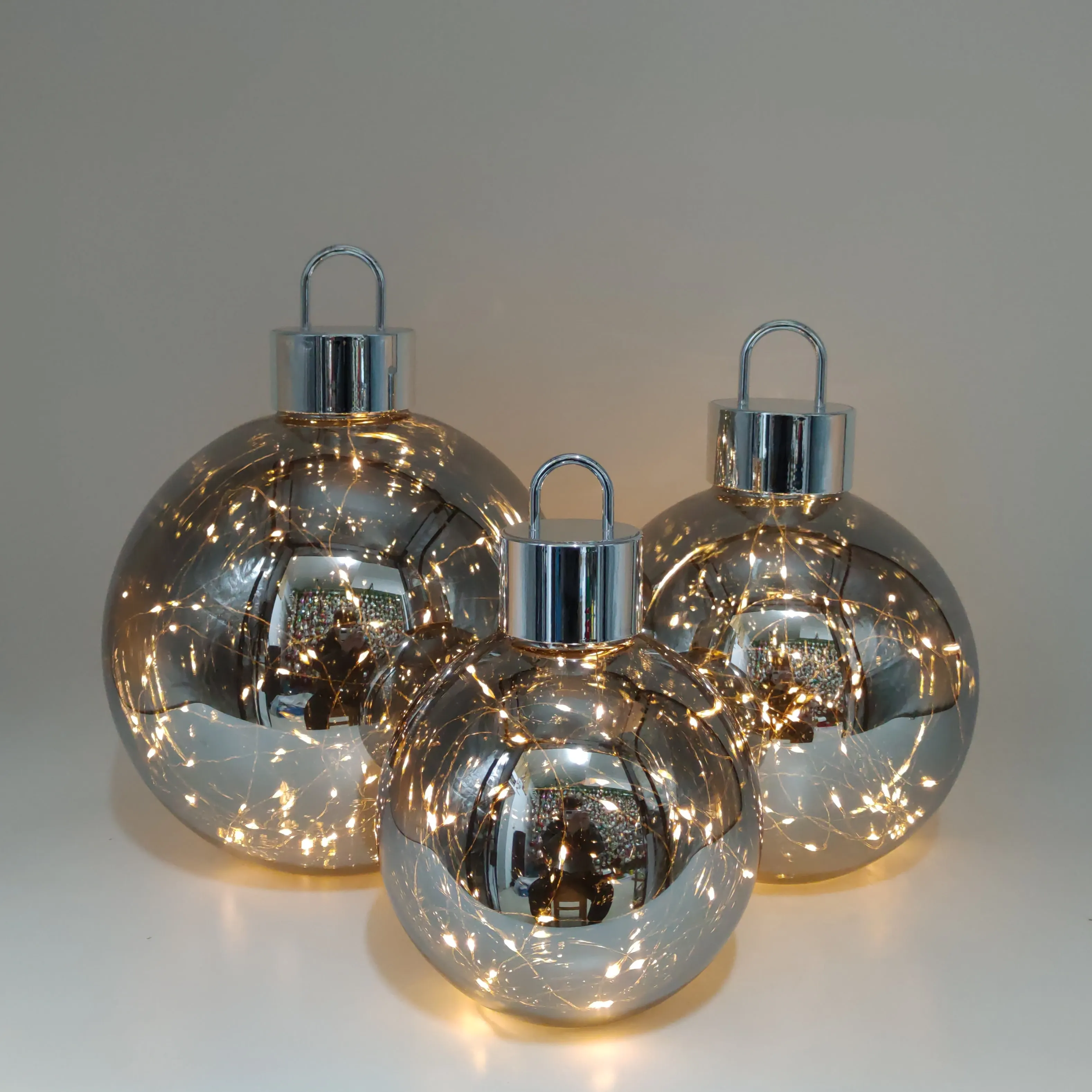 Oversized Christmas amazing LED glass ball ornament outdoor  with led string lights