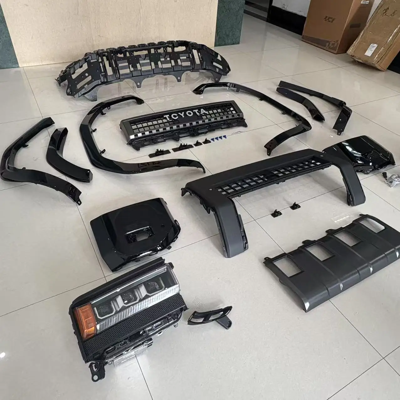 2025 Prado LC250 Bodykit Front Rear Bumper Replacement Head Lamp Low Upgrade High For Toyota Prado