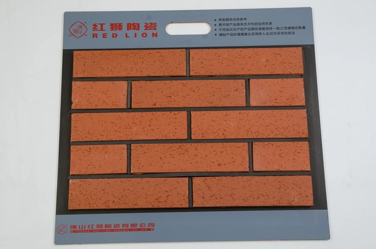 Foshan Low Price Exterior Thermal Insulation Fire Red Clay Brick Wall Panel Refractory Brick in Ghana Uae Tanzania