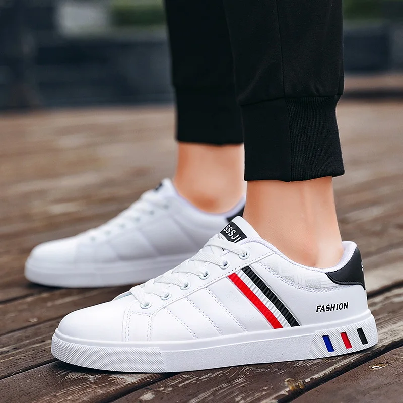 Casual Breathable Sports Fashion Shoes for Men OEM