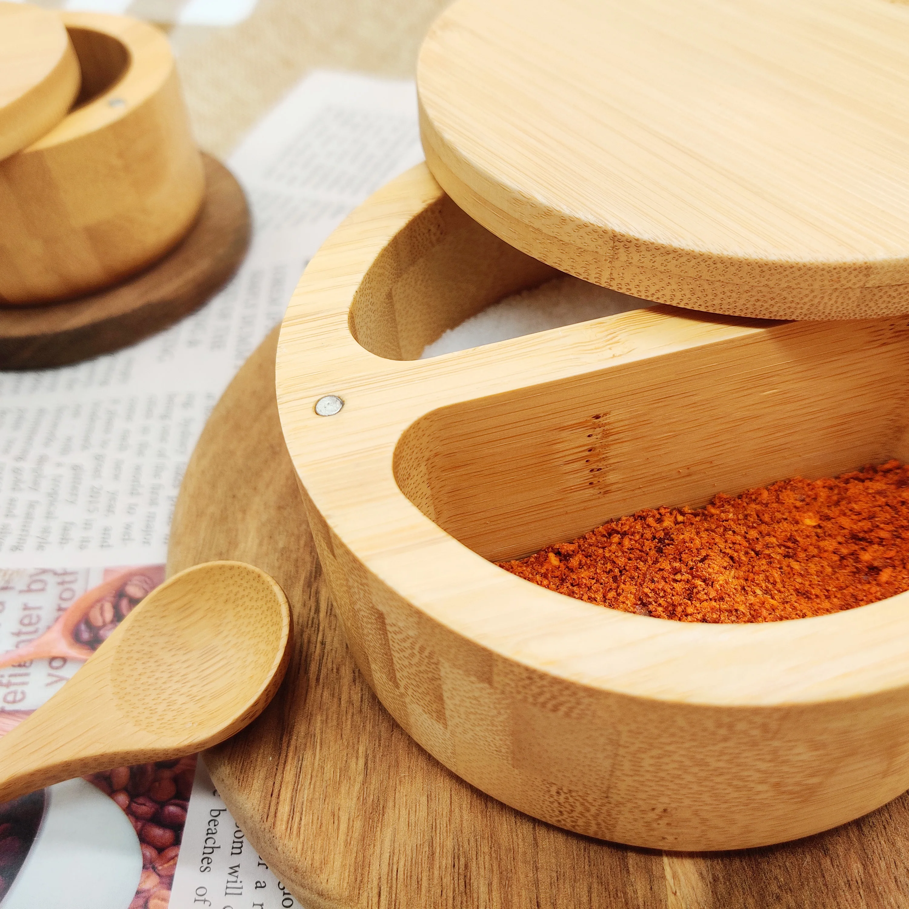 Wholesale Custom Logo Spices Storage Container Wooden Condiment Pot Bamboo Salt Box With Swivel Lid