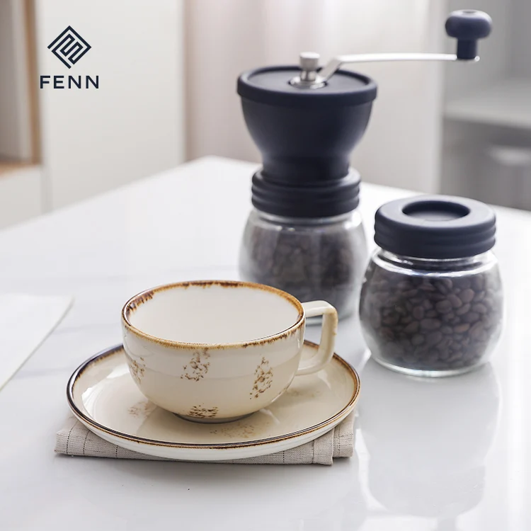 Modern Personalized design ceramic luxury cup and saucer gift set coffee cup and mug