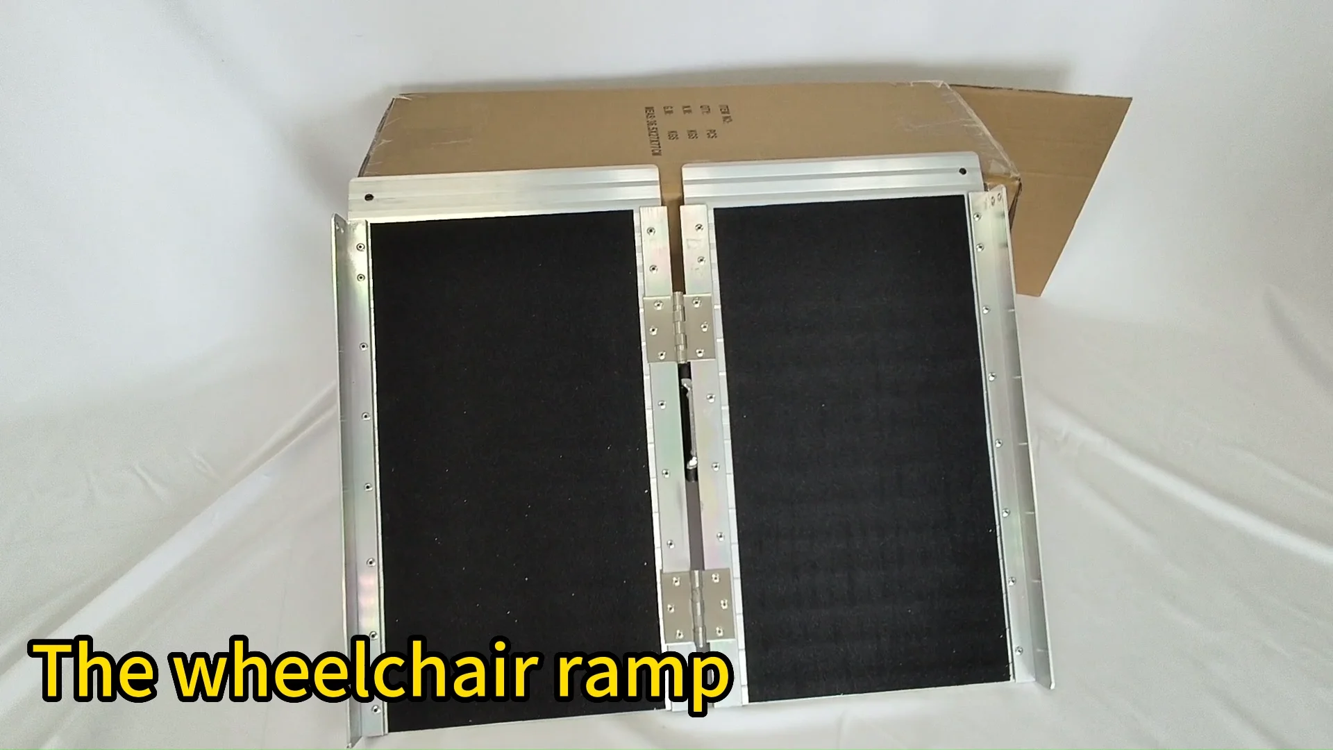 Folding Lightweight Aluminum Wheelchair Ramp Electric Wheelchair Ramp