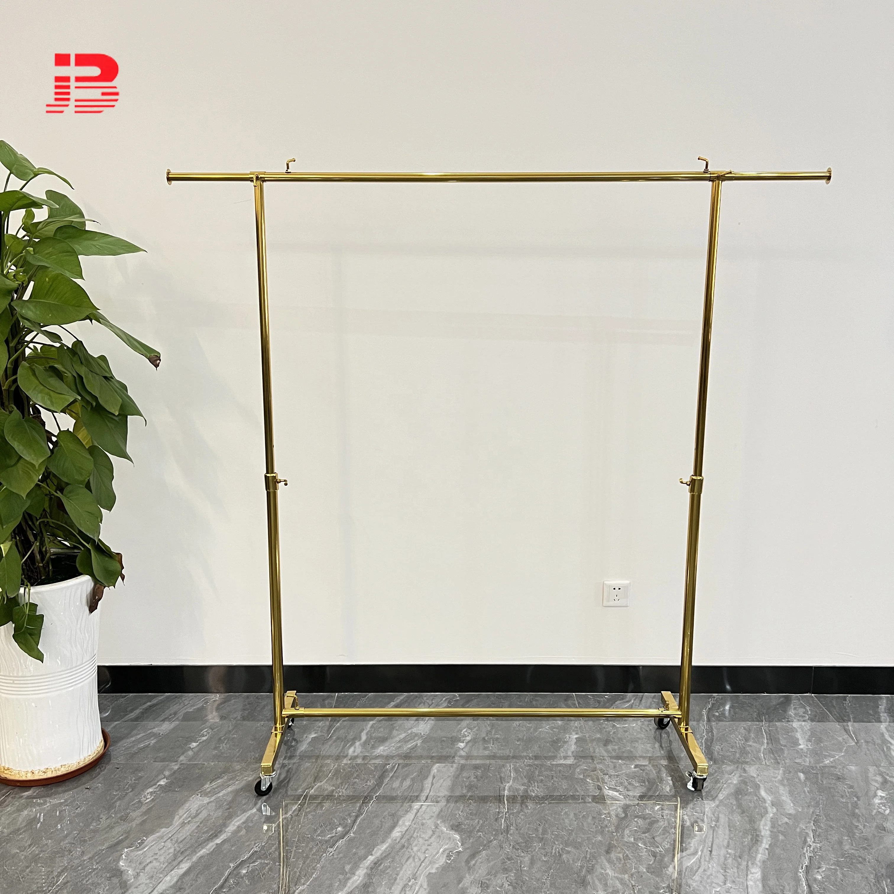 Metal Garment Display Rack Golden Clothing Display Stand For Shop manufacture