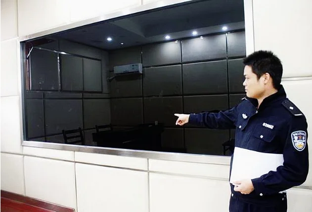 Solid One-Way Glass Mirror for Police Interrogation Bathroom Bedroom Living Room Gym Industrial Use