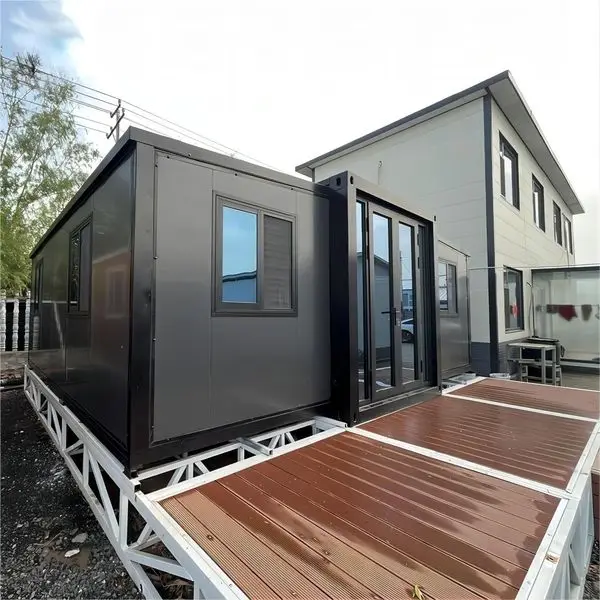 Insulated 40ft 20ft Villa Prefabricated Expandable Container House Waterproof Prefab Mobile Home 2 3 4 5 Bedroom Granny Flat