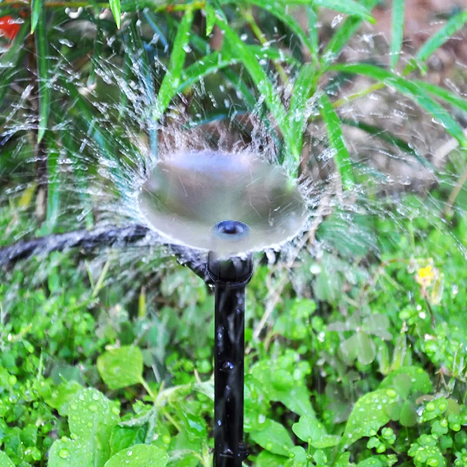 Greenhouse Micro Drip Irrigation Kit Automatic Patio Misting Plant Watering System Hose Adjustable Nozzle Emitters Sprinkler
