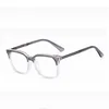 C6 Transparente gris-claro