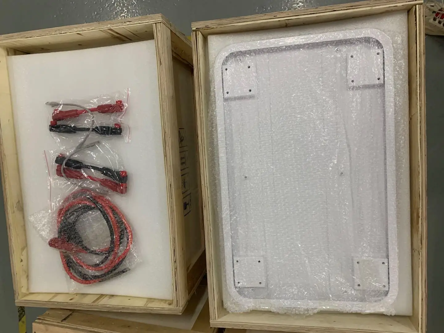 Enerlution 、 Hybess: en stock LifePO4 300AH Batería Celdas Grado A NUEVA CAPACIDAD CALACE LITIO LITIO Fosfato de la pared de la pared de la pared de la pared lituium Lituium 11