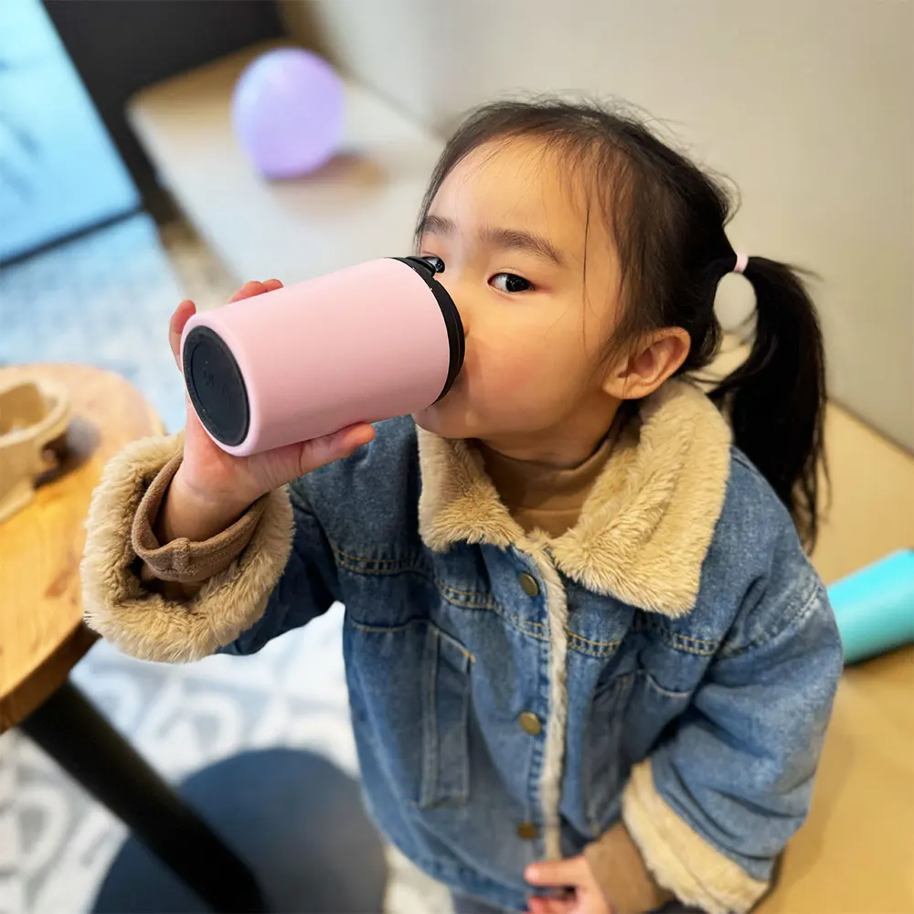 Available Now Resistant Non Slip Silicone Grip Travel Mug 350ml Vacuum Heated Coffee Cup with Leakproof Lid