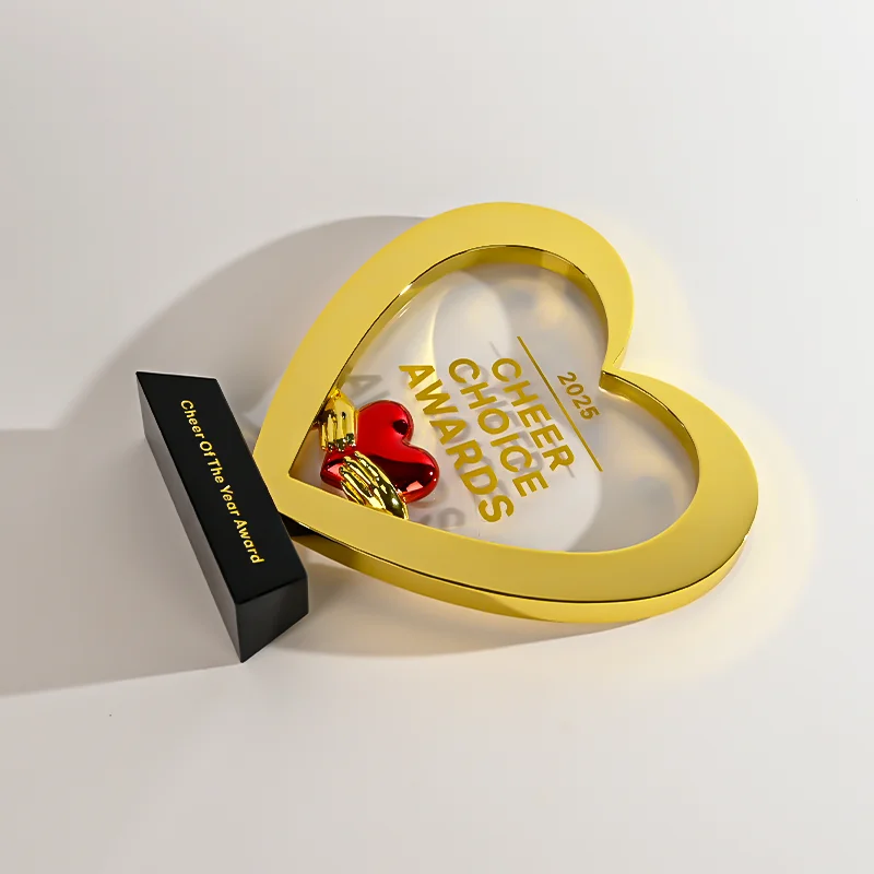 product 2025 new trophy heart shaped crystal glass and metal trophy with edge award for appreciation and ceremony-9