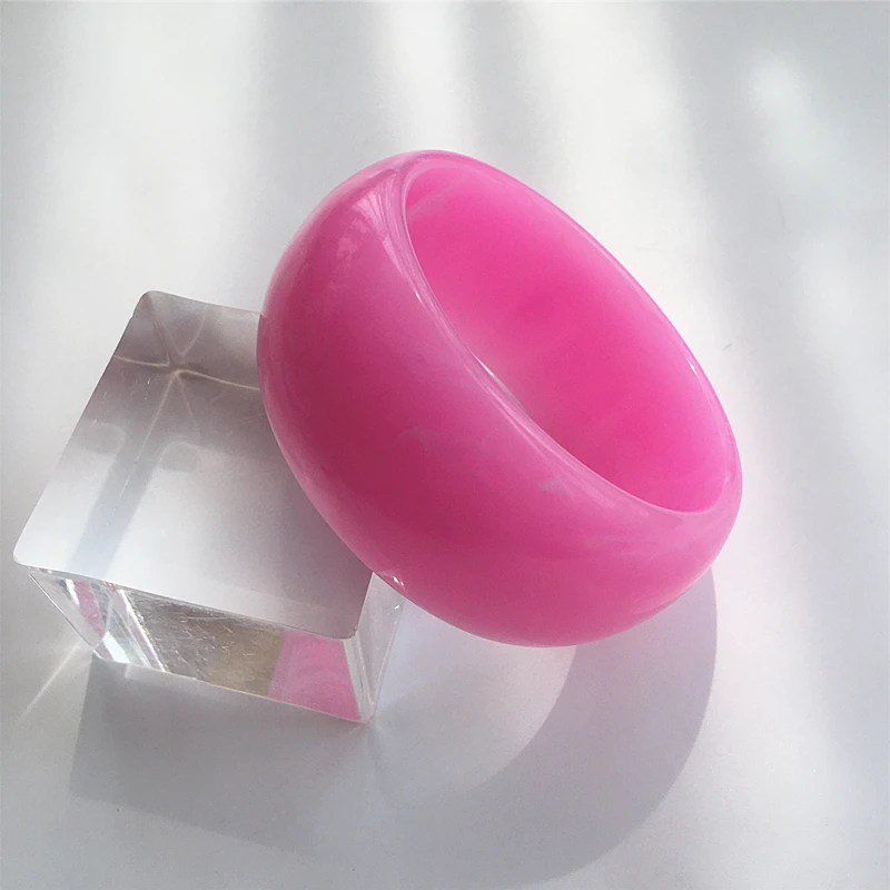 UJBOX Wide Chunky Acrylic Bracelets for Women Colorful Plastic Wrist Jewelry Accessories aperçu 17