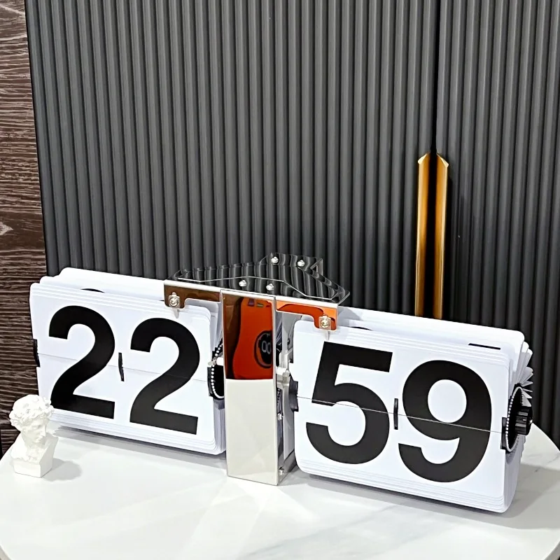 Retro Digital Flip Down Clock Gear Desk Stand Page Quartz Clock Creative Small Alarm Clock