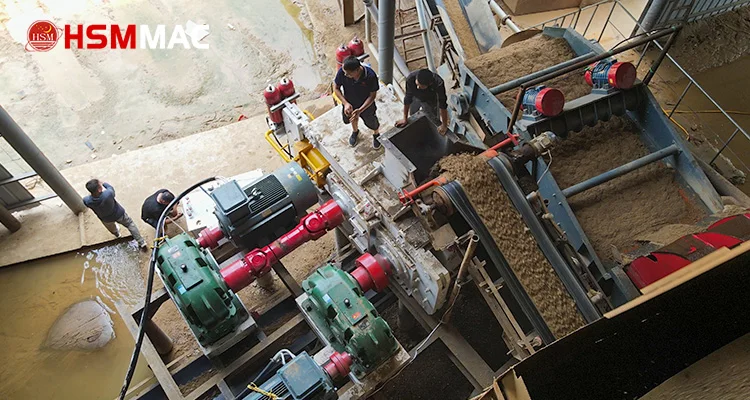 High Pressure Double Roll Crusher production site High Pressure Double Roll Crusher production site