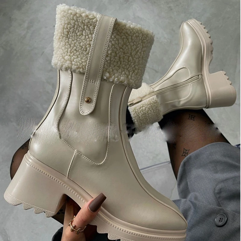 Botas Especiales De Tacón Grueso Para Niña,Botines A La Moda,Moda De Mujer, Botas De Perlas Para Fiesta - Buy Chunkyheel Botas,Sexy Botas De  Invierno,Tendencia Zapatos De Mujer Zapatos Product on Alibaba.com
